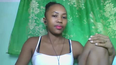 lucie196645 online show from 25, 4, 2026