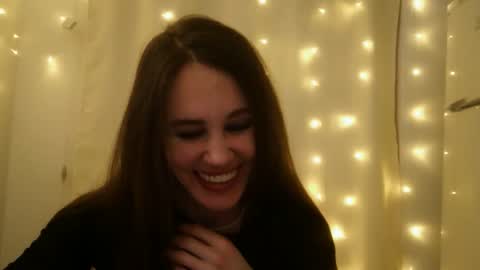 LucieMack online show from 3, 3, 2026