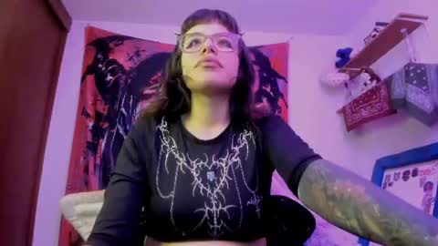 camila online show from 25, 6, 2026