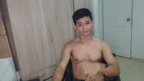 Snapshot of lucifferr_ chatting on 12, 2, 2025 leonel online show from 12, 2, 2025