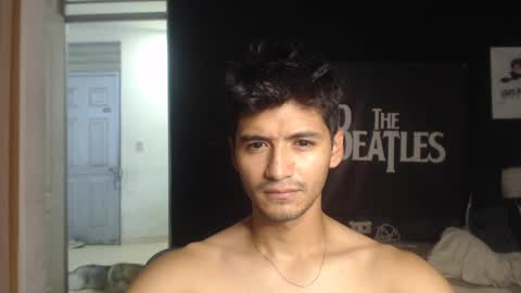 Snapshot of lucifferr_ chatting on 18, 9, 2025 leonel online show from 18, 9, 2025