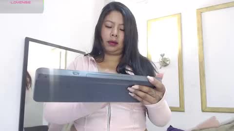 Luci online show from 6, 10, 2025