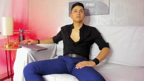 Leo online show from 4, 2, 2025