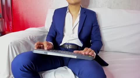 Leo online show from 11, 2, 2025