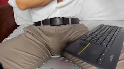 Leo online show from 4, 3, 2025