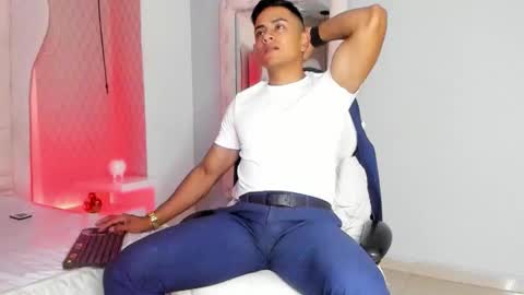 Leo online show from 12, 2, 2026