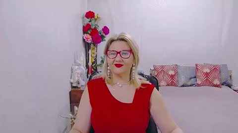 Lucille Fenly online show from 17, 1, 2026