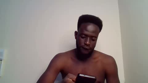 Snapshot of luckycharly chatting on 28, 9, 2025 MASTER  DOM online show from 28, 9, 2025