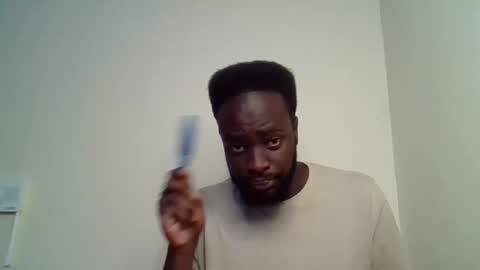 Snapshot of luckycharly chatting on 25, 10, 2025 MASTER  DOM online show from 25, 10, 2025