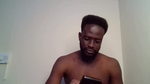 Snapshot of luckycharly chatting on 2, 11, 2025 MASTER  DOM online show from 2, 11, 2025