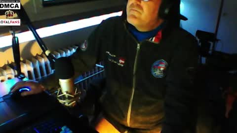 Snapshot of luckyfreak1 chatting on 1, 2, 2025 call me Stefan online show from 1, 2, 2025