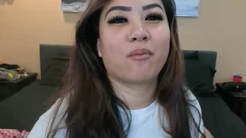 luckylee1992 online show from 13, 1, 2026