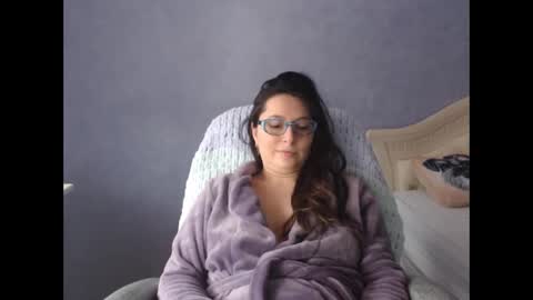 luckylinda23 online show from 4, 2, 2026