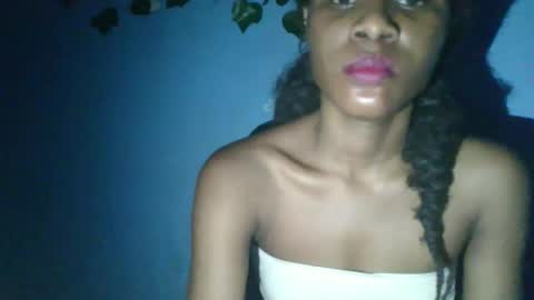 Snapshot of luckymadequeen chatting on 27, 2, 2026 Gloria online show from 27, 2, 2026