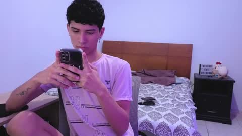 Lu Independent Model online show from 9, 4, 2026