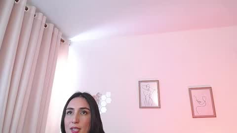 Lucia online show from 19, 12, 2025