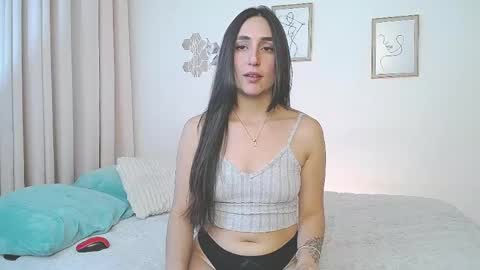 Lucia online show from 21, 4, 2026