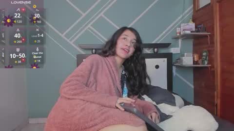 Lucy Herrera online show from 9, 10, 2025