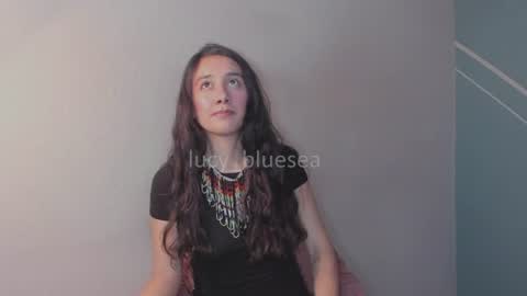 Lucy Herrera online show from 18, 7, 2026