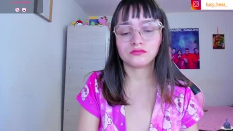 Snapshot of lucy_hess_ chatting on 27, 5, 2026 Lucy online show from 27, 5, 2026