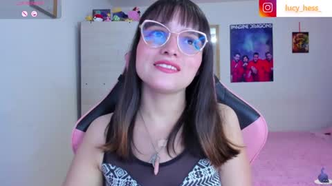 Snapshot of lucy_hess_ chatting on 19, 6, 2026 Lucy online show from 19, 6, 2026