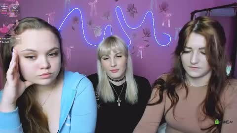 lucy online show from 20, 4, 2026