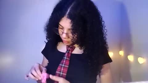 Lucia online show from 4, 3, 2026