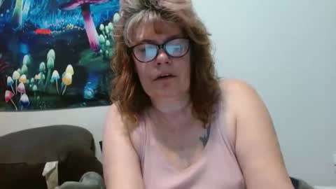Snapshot of lucylling chatting on 14, 2, 2026 lucylling online show from 14, 2, 2026