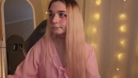 Lucy online show from 14, 2, 2026