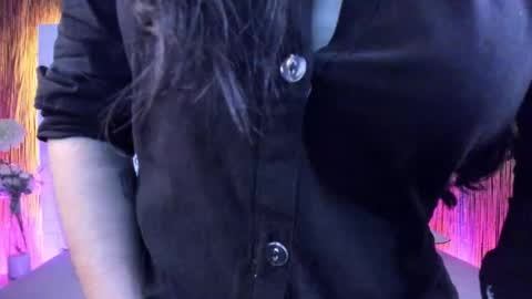 Snapshot of lucyy_liiu chatting on 27, 2, 2026 Lucy Liiu online show from 27, 2, 2026