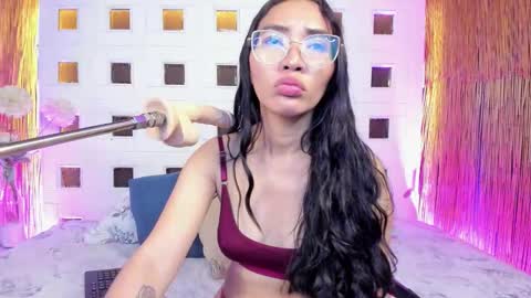 Snapshot of lucyy_liiu chatting on 3, 3, 2026 Lucy Liiu online show from 3, 3, 2026