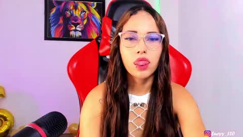 Snapshot of lucyy_rose chatting on 22, 5, 2026 o online show from 22, 5, 2026