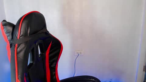 Snapshot of luda_69 chatting on 6, 11, 2025 luda_69 online show from 6, 11, 2025