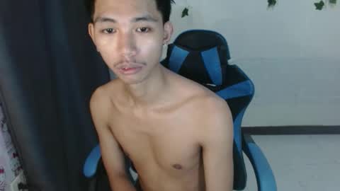 lui_the_fucker online show from 25, 11, 2025