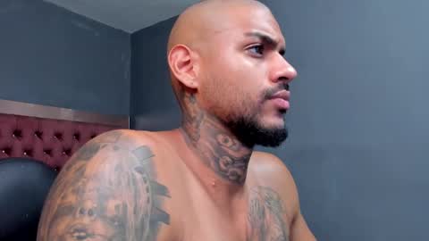 Luigi Vitale online show from 7, 1, 2025