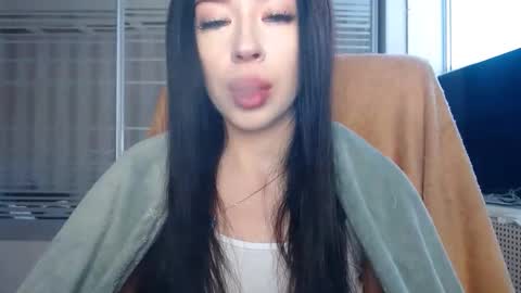 Snapshot of luisa_domina chatting on 17, 1, 2026 luisa lovedom online show from 17, 1, 2026