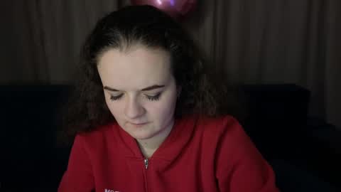Snapshot of luisa_rosee chatting on 14, 2, 2025 Luisa Rosee online show from 14, 2, 2025