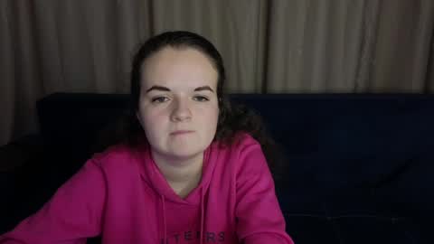 Snapshot of luisa_rosee chatting on 16, 2, 2025 Luisa Rosee online show from 16, 2, 2025