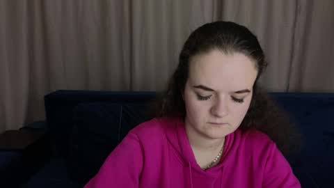 Snapshot of luisa_rosee chatting on 16, 2, 2025 Luisa Rosee online show from 16, 2, 2025
