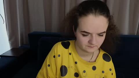 Snapshot of luisa_rosee chatting on 18, 2, 2025 Luisa Rosee online show from 18, 2, 2025