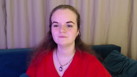 Snapshot of luisa_rosee chatting on 5, 3, 2025 Luisa Rosee online show from 5, 3, 2025