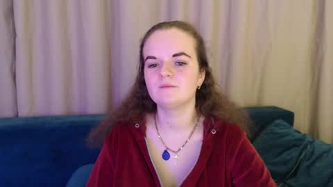Snapshot of luisa_rosee chatting on 6, 3, 2025 Luisa Rosee online show from 6, 3, 2025