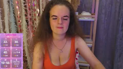 Snapshot of luisa_rosee chatting on 13, 9, 2025 Luisa Rosee online show from 13, 9, 2025