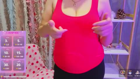 Snapshot of luisa_rosee chatting on 14, 10, 2025 Luisa Rosee online show from 14, 10, 2025