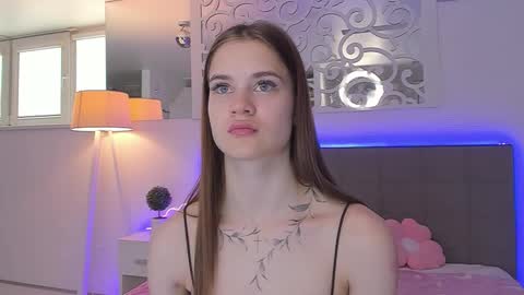 LuisaClover online show from 18, 5, 2026