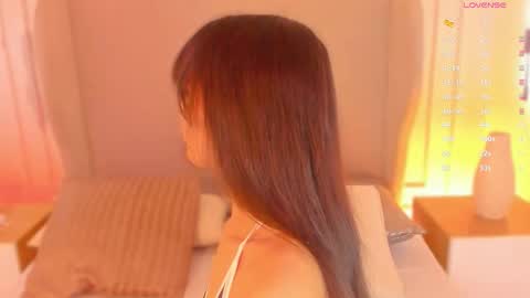 Snapshot of luisah_ chatting on 22, 11, 2025 L U I S A online show from 22, 11, 2025