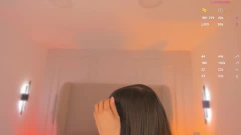 Snapshot of luisah_ chatting on 27, 11, 2025 L U I S A online show from 27, 11, 2025