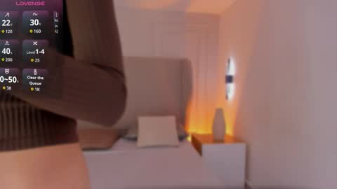 Snapshot of luisah_ chatting on 16, 12, 2025 L U I S A online show from 16, 12, 2025