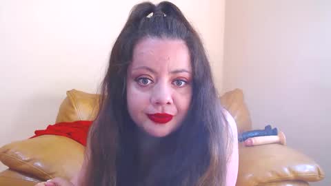 Snapshot of luisahornydoll chatting on 6, 5, 2026 Cassie online show from 6, 5, 2026