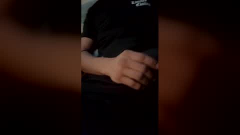 Snapshot of luisjg24hrs chatting on 3, 4, 2026 luisjg24hrs online show from 3, 4, 2026